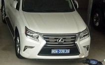 Cà Mau gỡ biển số xe Lexus do doanh nghiệp tặng