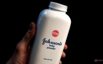 Johnson &amp; Johnson phải bồi thường 110 triệu USD cho 1 phụ nữ