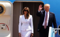 Tại sao bà Melania không thèm nắm tay chồng?