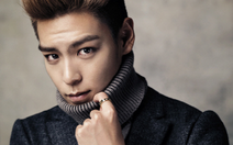 T.O.P bị trục xuất khỏi sở cảnh sát vì hút cần sa