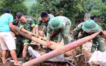 Có bộ đội, dân không còn lo đói sau lũ