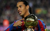 ​Ronaldinho giải nghệ