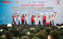 Sáng nay Tuổi Trẻ tư vấn tuyển sinh tại Huế, Nghệ An