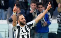 ​Thắng dễ Atalanta, Juventus hơn Napoli 4 điểm