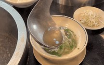 Hơn 100 món phở ở Nhất Vị, khách bảo 'giá cao chút nhưng chất lượng xuất sắc'