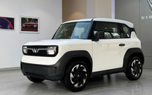 Ảnh thực tế VinFast VF 3 Plus giá 315 triệu đồng: Thêm camera lùi, gương điện chỉnh trên màn hình