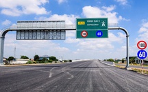 Nhánh tây vành đai 3 TP.HCM chậm, 6,8km qua Long An nằm chờ