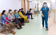 Người dân TP.HCM trên 65 tuổi nhận thẻ bảo hiểm y tế ‘miễn phí’ ở đâu?