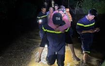 Thêm nhiều lời cầu cứu, hàng ngàn chiến sĩ, cán bộ được điều tới vùng nguy cấp