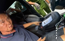 Ly kỳ thủ đoạn của tài xế taxi 'gài' ma túy lên xe đồng nghiệp để báo công an bắt