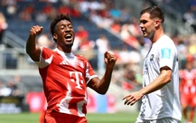 Bayern Munich 'hủy diệt' Auckland City 10-0