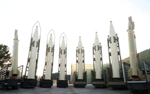 Sau màn ném bom của Mỹ, Iran kiềm chế hay trả đũa?