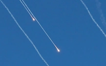 Xung đột Iran - Israel sáng 23-6: Iran bắn tên lửa mới; Ông Trump 'tung hỏa mù' về việc ném bom Iran