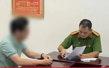 Đã xác định nam thanh niên 'thoát y' đuổi theo cô gái trong đêm trên phố Hà Nội
