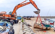 Bão số 3: Hải Phòng bắt đầu mưa, gió cấp 6, sóng biển cấp 8