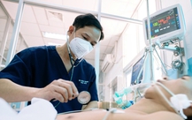 Ca sốt xuất huyết nặng tăng nhanh, nhiều bệnh nhân còn trẻ