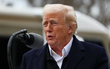 Ông Trump điện đàm với lãnh đạo Thái Lan, Campuchia yêu cầu ngừng bắn
