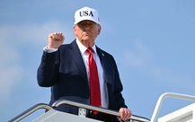 Ông Trump thông báo thuế cho 12 nước bằng thư, cảnh báo áp thuế lên tới 70% từ 1-8