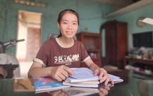 18 tuổi làm thêm 12 tiếng: Mỗi ngày là 'cuộc chiến áo cơm' và mơ vào đại học