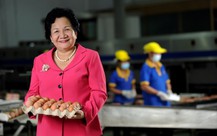 Ba Huân vướng nợ nần: Bà Huân ‘rút’, chưa đầy 5 tháng ba người thay nhau lãnh đạo doanh nghiệp