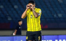 Malaysia - Singapore 2-0, Indonesia - Bangladesh 4-1: Indonesia vươn lên đầu bảng