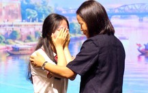 Hai người mẹ đặc biệt của nữ sinh viên sống một mình, giải nhì Sinh TP Huế, đậu y dược 27,25 điểm