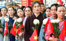 Truyền hình trực tiếp: Lễ truy điệu, an táng liệt sĩ tại công viên Lê Thị Riêng
