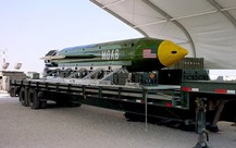 Mỹ định dùng ‘mẹ của các loại bom’ đánh Iran: 'Mẹ bom' này mạnh cỡ nào?