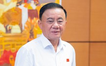 Bộ Chính trị: Từng bước đổi mới cơ chế đánh giá, chính sách tiền lương, đãi ngộ theo vị trí việc làm