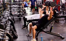'Sóng ngầm' mặt bằng bán lẻ: Giá thuê 85-300 triệu/tháng, chủ nhà thà để trống chứ không giảm giá