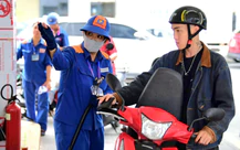Đồng loạt tăng giá tất cả các mặt hàng xăng dầu