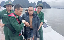 Tàu hàng nước ngoài va chạm tàu cá, 1 người chết, 5 người bị thương
