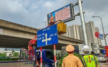 Người dân Hà Nội có thể theo dõi ùn tắc, ngập úng qua hàng chục màn hình LED trên đường