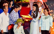 Trao di vật liệt sĩ Huỳnh Văn Quên cho gia đình ở Vàm Cỏ, hài cốt tìm thấy là anh 'Hai Quên'