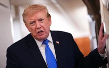 Nổi giận vì rò rỉ thông tin thiếu đạn dược, ông Trump yêu cầu điều tra nội bộ