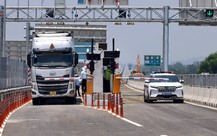 Muốn 'kéo' xe trở lại cao tốc: Giảm phí thôi chưa đủ