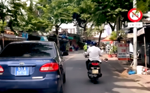 Xử phạt lái xe biển xanh đi vào đường cấm ở TP.HCM
