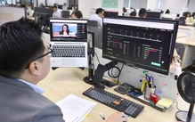 Thị trường chứng khoán Việt Nam sau nâng hạng: Chờ dòng vốn của các 'cá mập' mới
