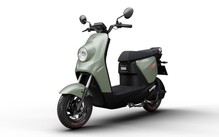 VinFast ra mắt 2 xe máy điện: Giá từ 14,9 triệu đồng, pin rời, chạy tới 135km/sạc