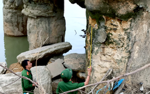 Trụ cầu sông Lô trơ lõi thép: sửa chữa, khắc phục hay xây cầu mới?