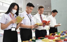 Học viện Cán bộ TP.HCM tổ chức Tuần lễ sách mừng Ngày Nhà giáo Việt Nam
