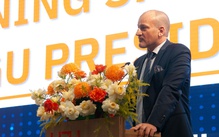 Trường ĐH Việt Đức trao bằng tốt nghiệp cho tân cử nhân, thạc sĩ và tiến sĩ