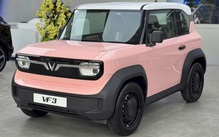 VinFast VF 3 nâng cấp tại Việt Nam: Giá 302 triệu đồng, vô lăng mới, có CarPlay, Android Auto