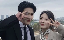 Suzy và Kim Seon Ho chạy bộ ở hồ Tây, nghi vấn quay phim Portraits of Delusion