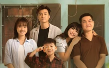 Đạo diễn ‘Đi giữa trời rực rỡ’ bắt trend làm phim ngắn nhưng không phải ngôn tình