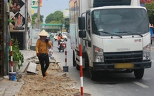 TP.HCM siết ‘lô cốt’ cuối năm: Chỉ đào đường ban đêm, làm nhanh vỉa hè đón Tết 2026