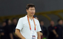 HLV Kim Sang Sik: 'Cầu thủ Đông Nam Á tự hào khi đối đầu và thắng Man United'