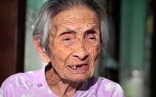 Rơi nước mắt ở Bản hùng ca bất diệt: 'Mẹ giữ con ở lại thì mất nước, để con đi thì mất con'
