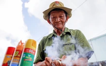 Người bơm quẹt gas kỳ lạ cuối cùng
