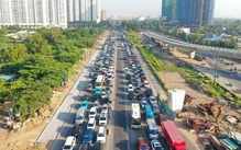 Nút giao An Phú, vòng xoay Phú Hữu ùn ứ, cao tốc thông thoáng trong ngày đầu năm mới